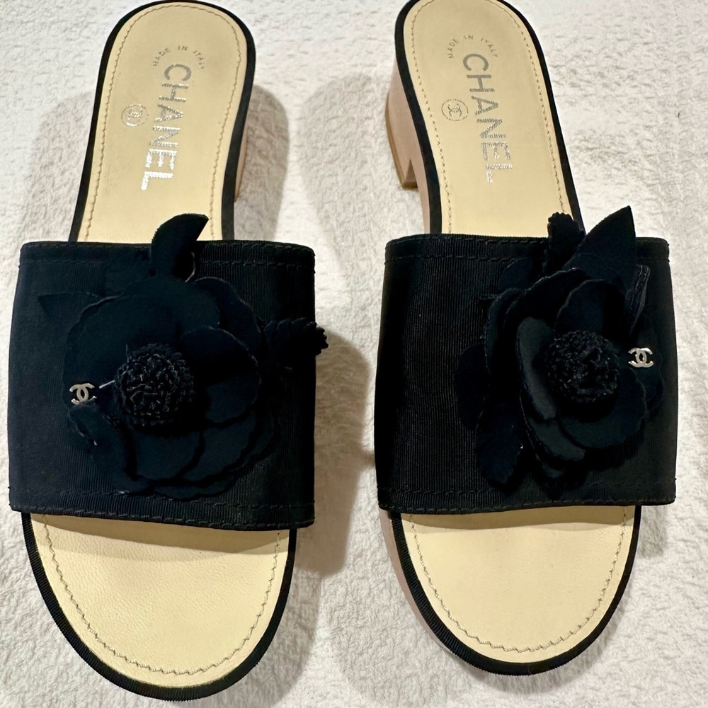 CHANEL Grosgrain Camellia Platform Mules Sandals size 37